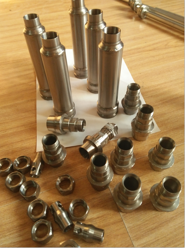 <b><b>钛小设备</b></b>